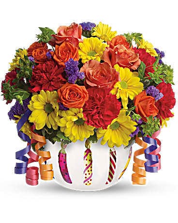 Featured image of post Beautiful Flower Arrangements For Birthdays - See more ideas about flower arrangements, floral arrangements, beautiful flowers.