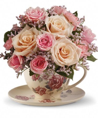 Dreamy Pink Rose Teacup Bouquet